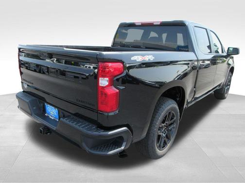 Black 2026 Chevrolet Silverado 1500 Custom
