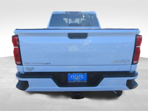 2026 Chevrolet Silverado 3500 High Country