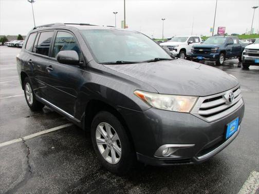 2011 Toyota Highlander SE