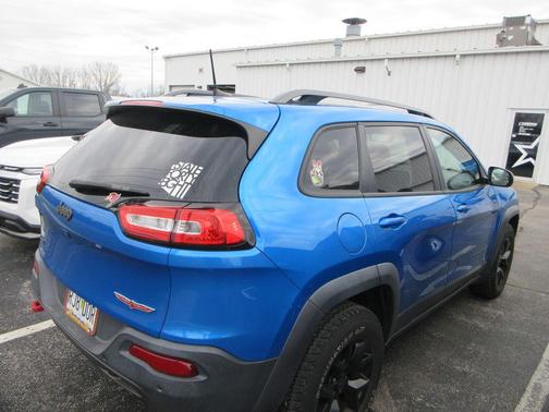 2017 Jeep Cherokee Trailhawk