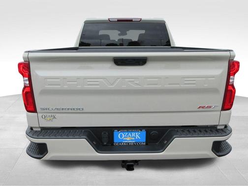 White Sand 2026 Chevrolet Silverado 1500 RST