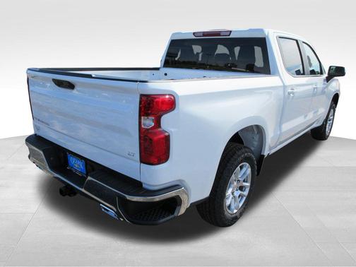 Summit White 2026 Chevrolet Silverado 1500 LT