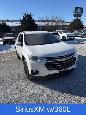 2021 Chevrolet Traverse LT Cloth