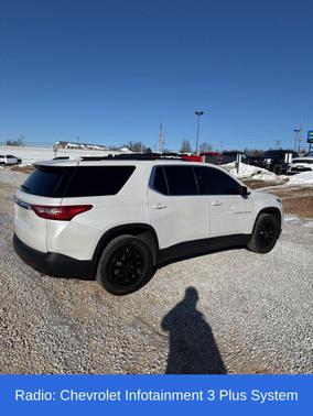 2021 Chevrolet Traverse LT Cloth