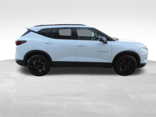Summit White 2023 Chevrolet Blazer 2LT