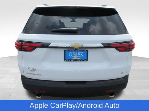 Summit White 2023 Chevrolet Traverse LT Cloth