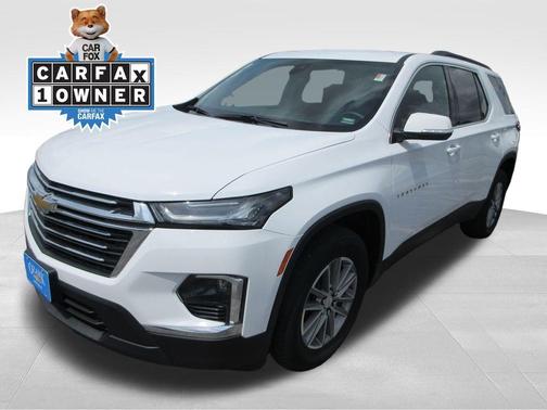 Summit White 2023 Chevrolet Traverse LT Cloth
