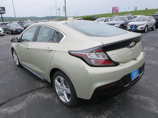 2017 Chevrolet Volt LT