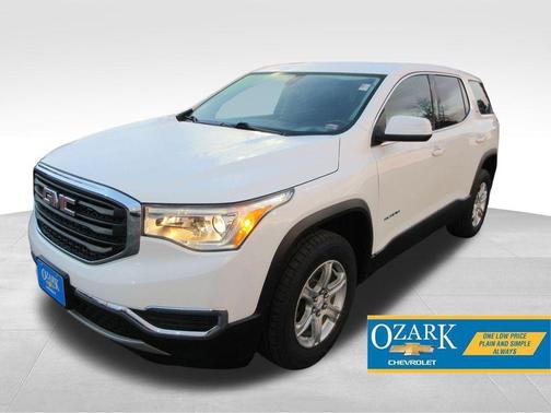 2017 GMC Acadia SLE-1