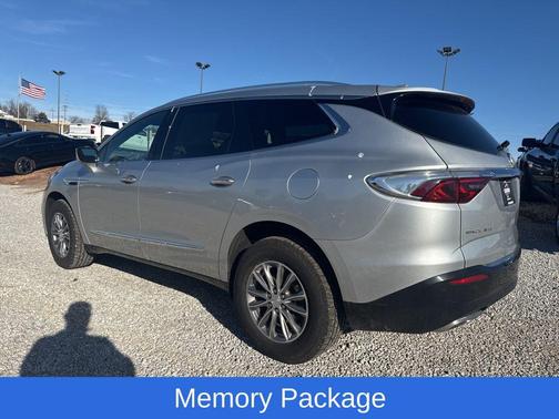 2022 Buick Enclave FWD Premium