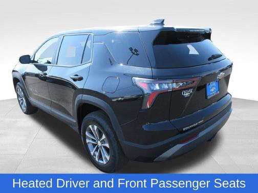 Mosaic Black Metallic 2026 Chevrolet Equinox LT