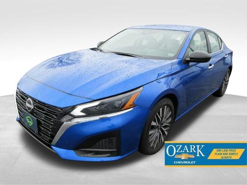 Bluestone Pearl 2025 Nissan Altima SV