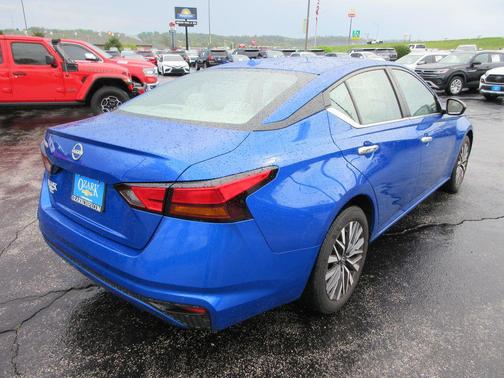 Bluestone Pearl 2025 Nissan Altima SV