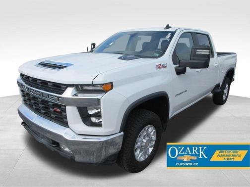 Summit White 2022 Chevrolet Silverado 2500 LT