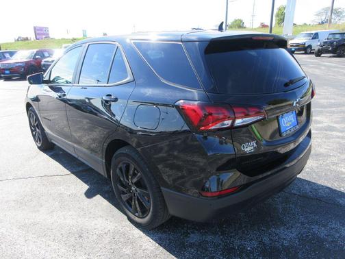 2023 Chevrolet Equinox LS