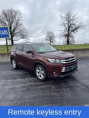Ooh La La Rouge Mica 2017 Toyota Highlander Limited