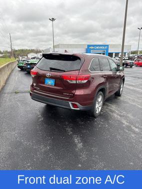 Ooh La La Rouge Mica 2017 Toyota Highlander Limited