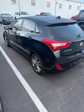 Black Noir Pearl 2016 Hyundai Elantra GT Base