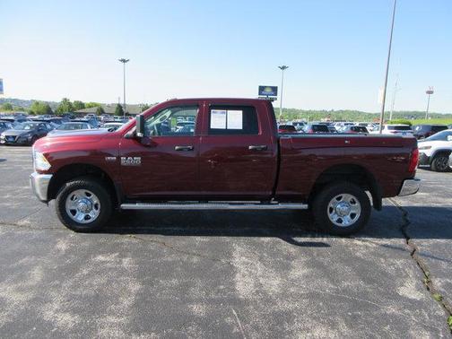 2018 RAM 2500 Tradesman Crew Cab 4x4 6'4' Box