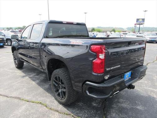 2022 Chevrolet Silverado 1500 Custom Trail Boss