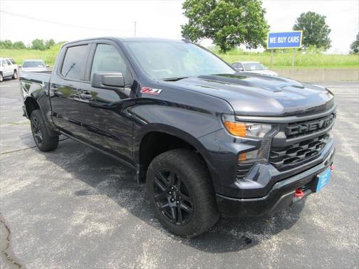 2022 Chevrolet Silverado 1500 Custom Trail Boss