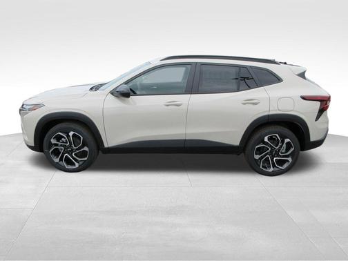 White Sand 2026 Chevrolet Trax 2RS