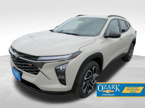 White Sand 2026 Chevrolet Trax 2RS