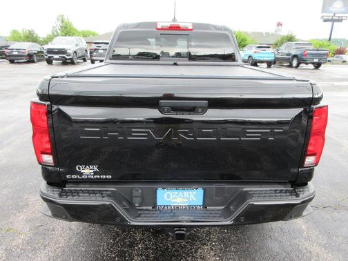 Black 2024 Chevrolet Colorado Z71
