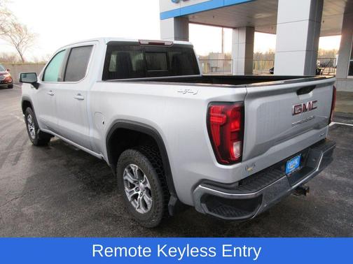 Quicksilver Metallic 2019 GMC Sierra 1500 SLE