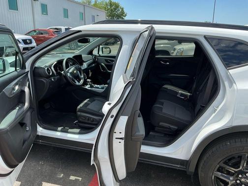 Summit White 2024 Chevrolet Blazer LT