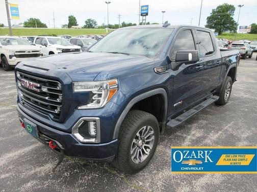 Pacific Blue Metallic 2020 GMC Sierra 1500 AT4