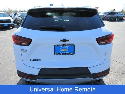 Summit White 2023 Chevrolet Blazer 2LT