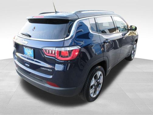 Jazz Blue Pearlcoat 2017 Jeep Compass Limited