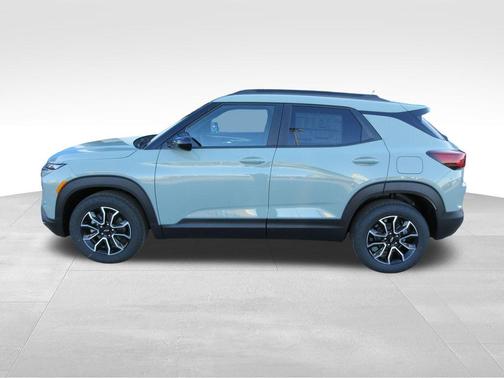 Green 2026 Chevrolet Trailblazer ACTIV