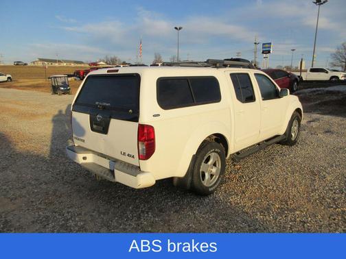 2008 Nissan Frontier LE Crew Cab