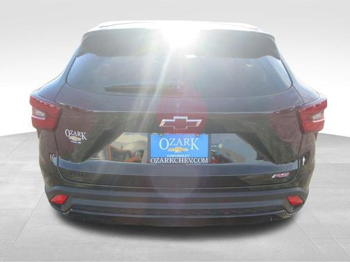 2026 Chevrolet Trax FWD 1RS