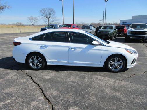 2019 Hyundai SONATA SEL