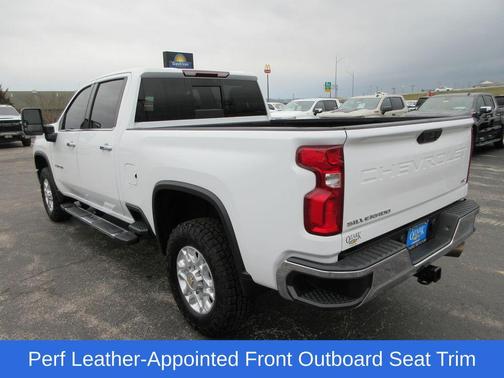 Summit White 2022 Chevrolet Silverado 3500 LTZ