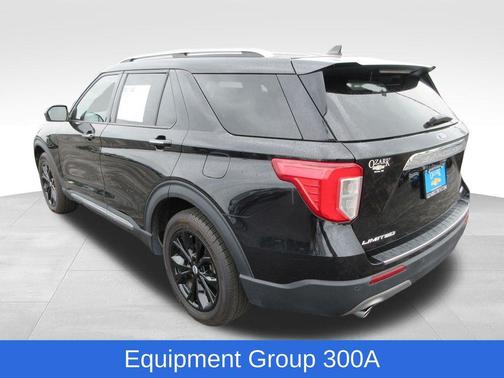 Black Metallic 2023 Ford Explorer Limited