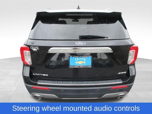 Black Metallic 2023 Ford Explorer Limited