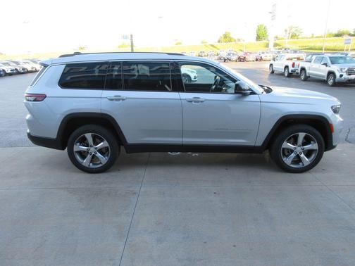 Silver Zynith 2022 Jeep Grand Cherokee L Limited