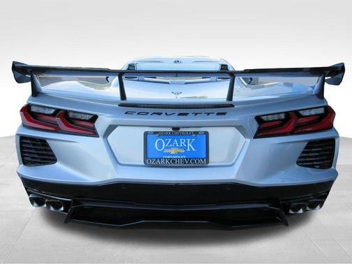 Blade Silver Metallic 2026 Chevrolet Corvette Stingray w/1LT