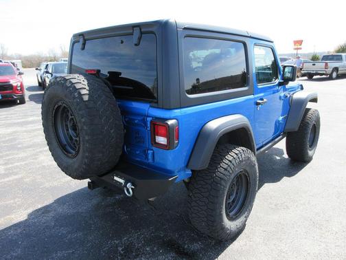 2022 Jeep Wrangler Sport
