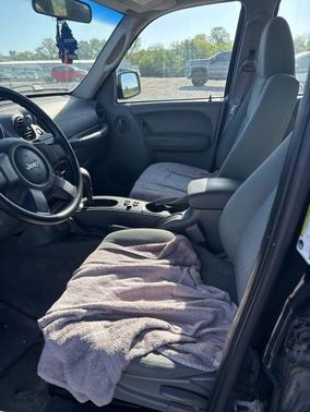 Black Clearcoat 2006 Jeep Liberty Sport