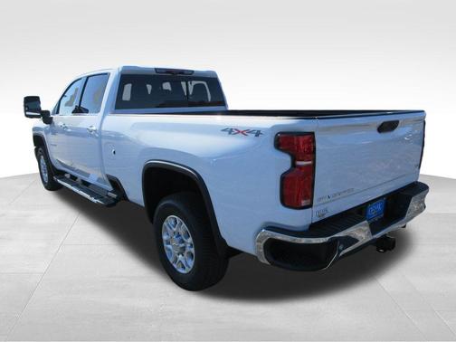 Summit White 2026 Chevrolet Silverado 3500 LTZ