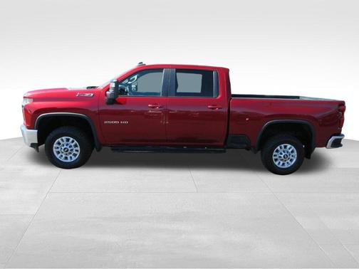 Cherry Red Tintcoat 2022 Chevrolet Silverado 2500 LT