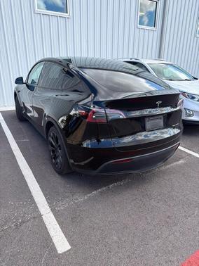 Black 2023 Tesla Model Y Long Range