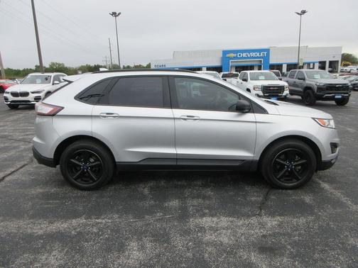 2018 Ford Edge SE