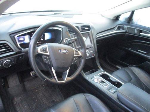 Photo 2 of 8 of 2017 Ford Fusion Energi Titanium
