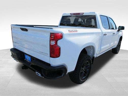 Summit White 2026 Chevrolet Silverado 1500 Custom Trail Boss